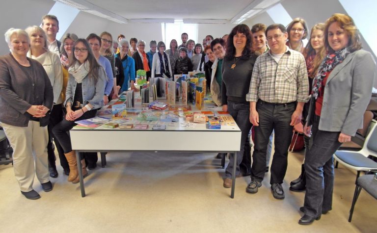 Ehrenamtliche Sprachpaten für Kinder aus aller Welt